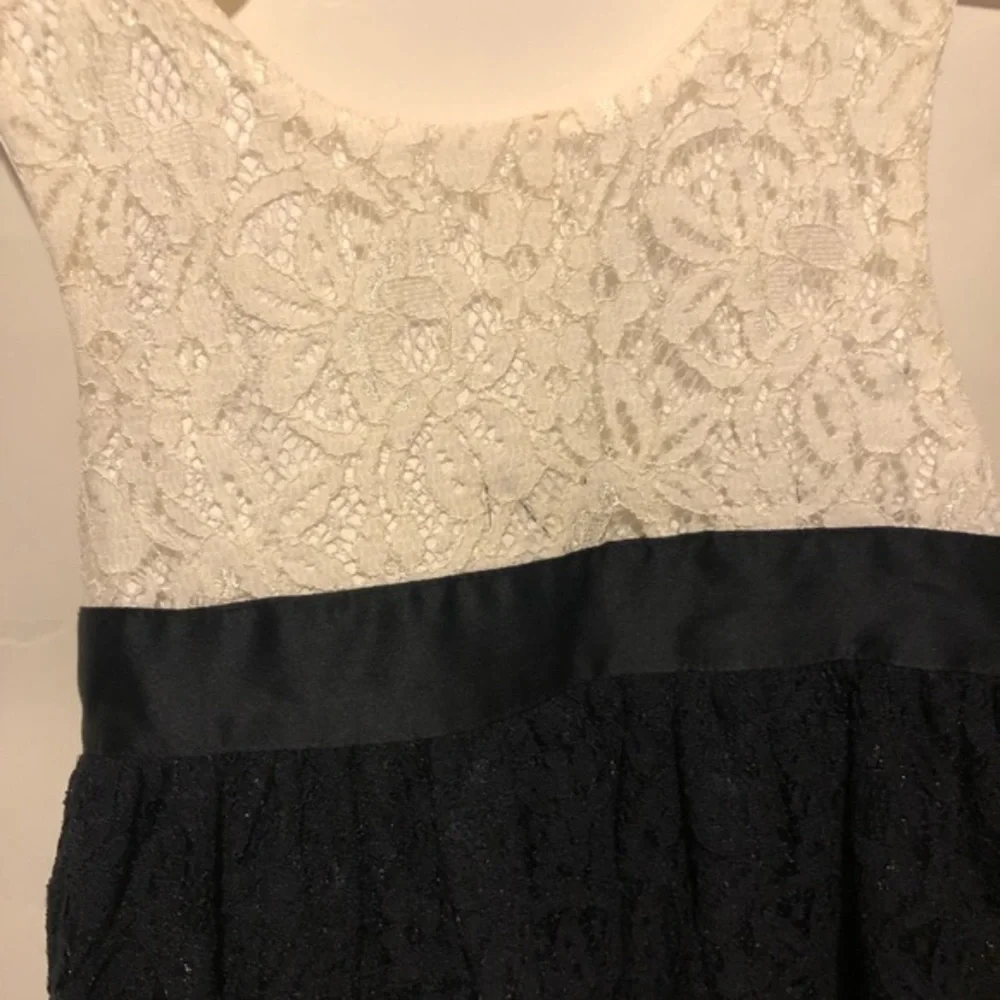 Carters girls 3T black and white‎ lace overlay dress sleeveless